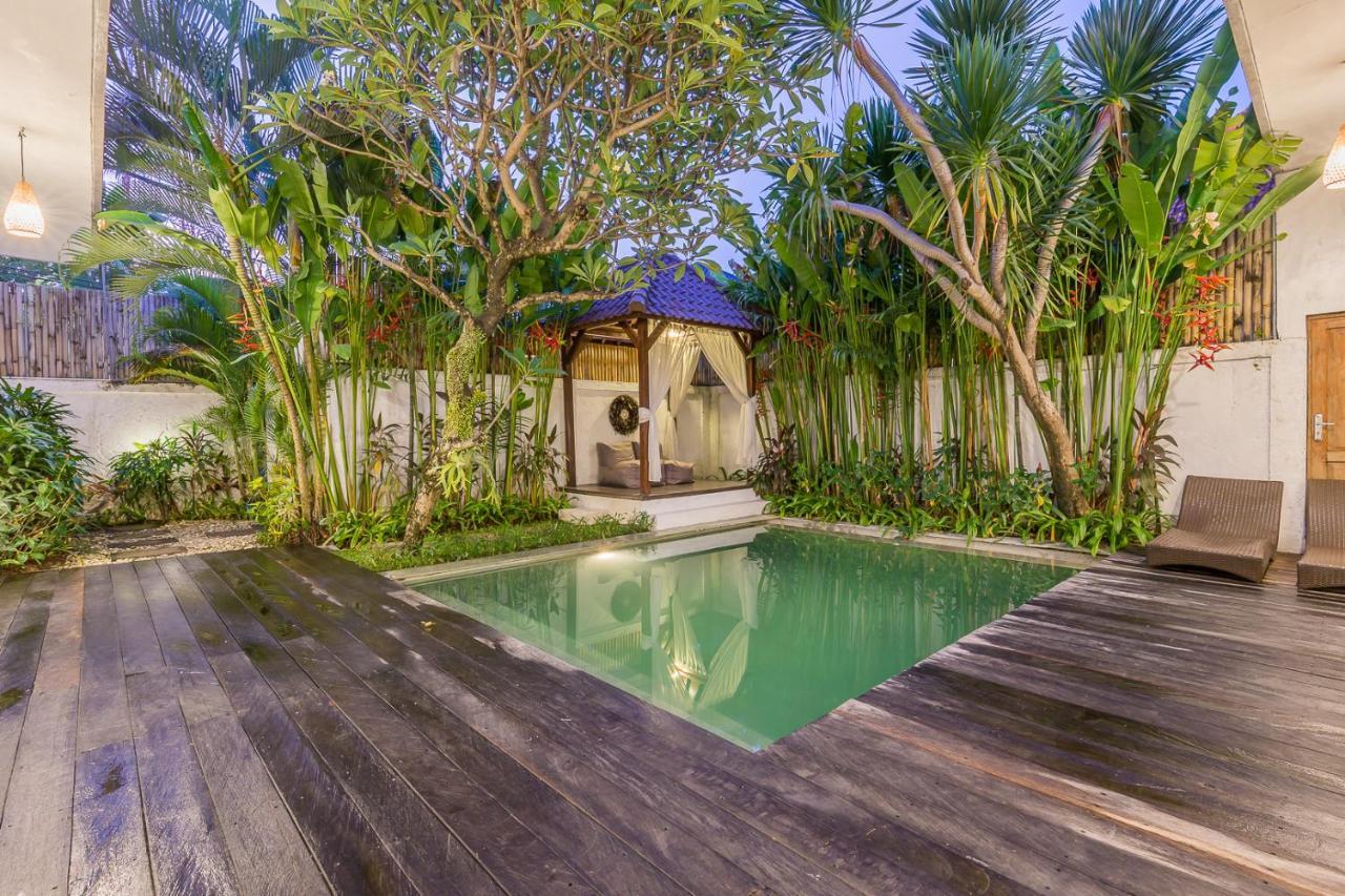 Pulesari 2 Bedrooms Seminyak Exteriör bild