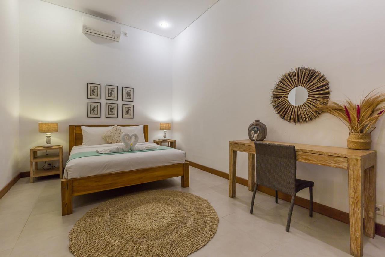 Pulesari 2 Bedrooms Seminyak Exteriör bild