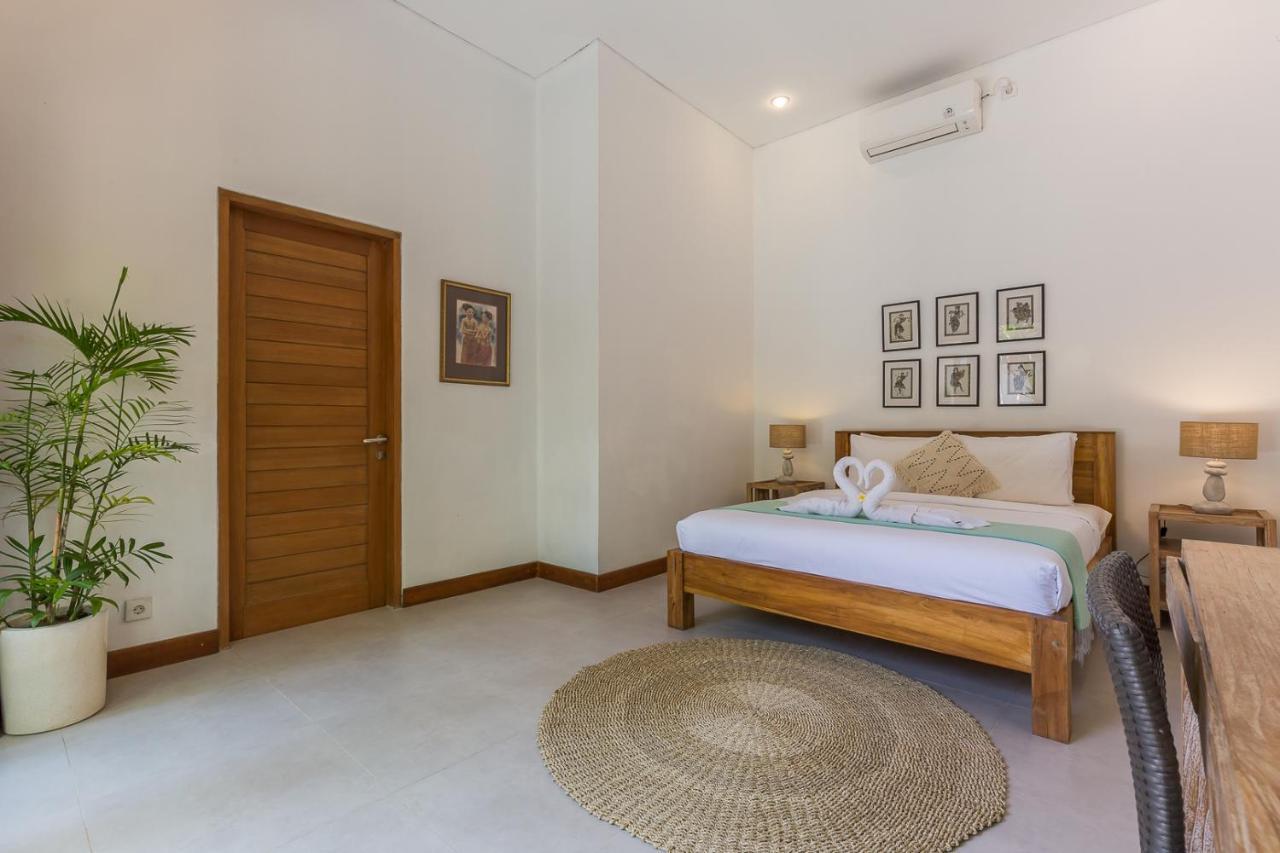Pulesari 2 Bedrooms Seminyak Exteriör bild